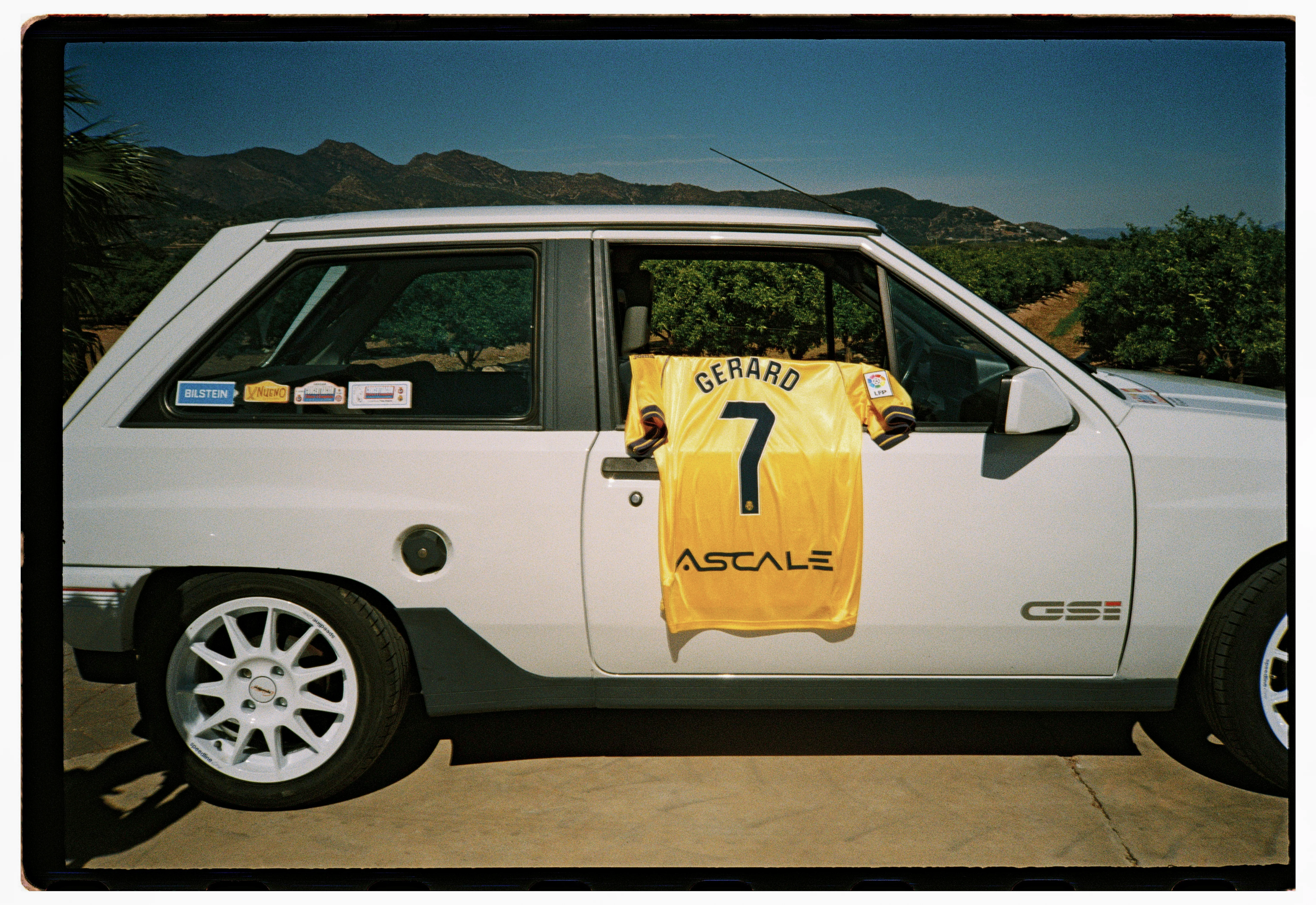 Camiseta Retro 1ª 90s - Image 15