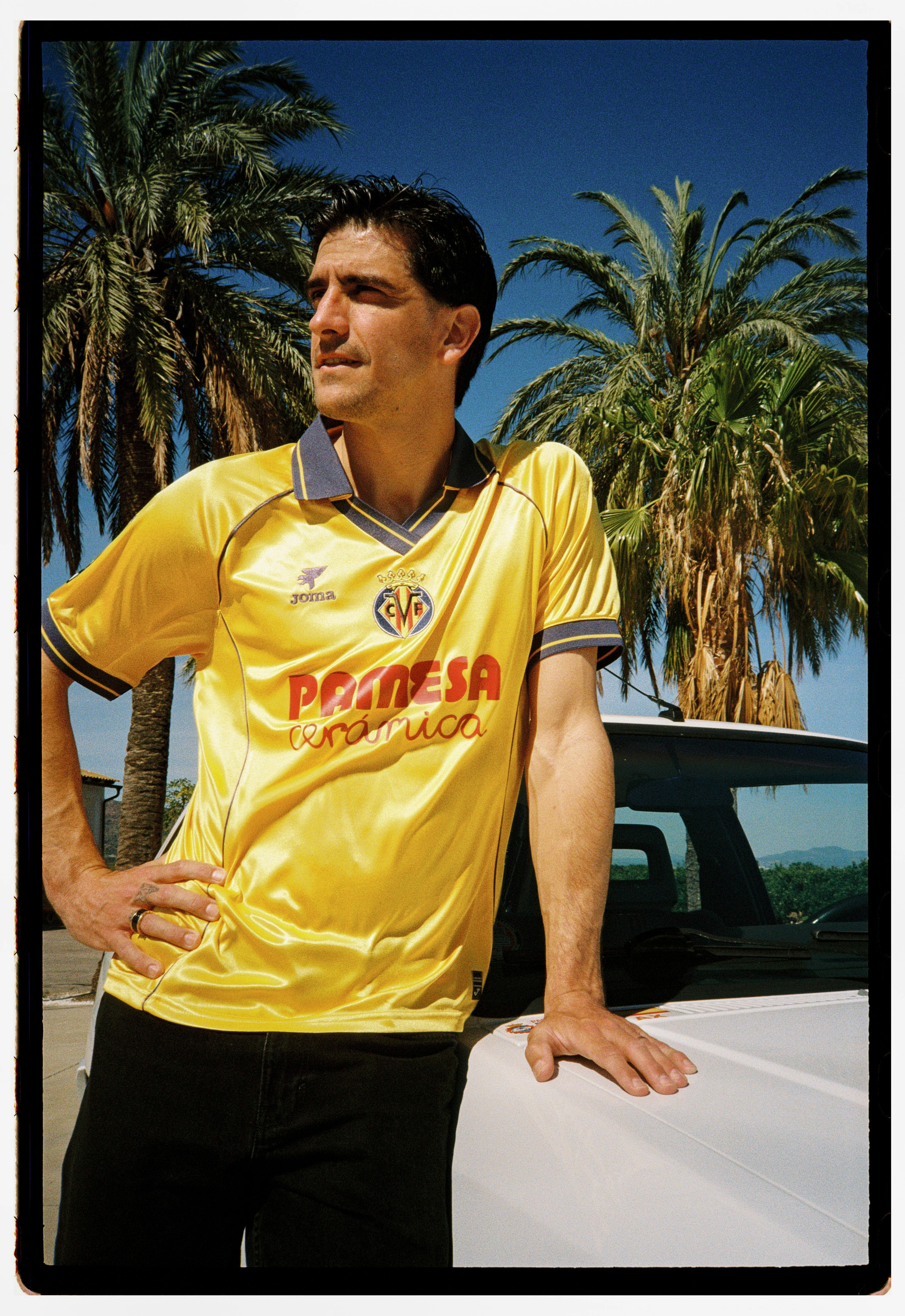 Camiseta Retro 1ª 90s - Image 4