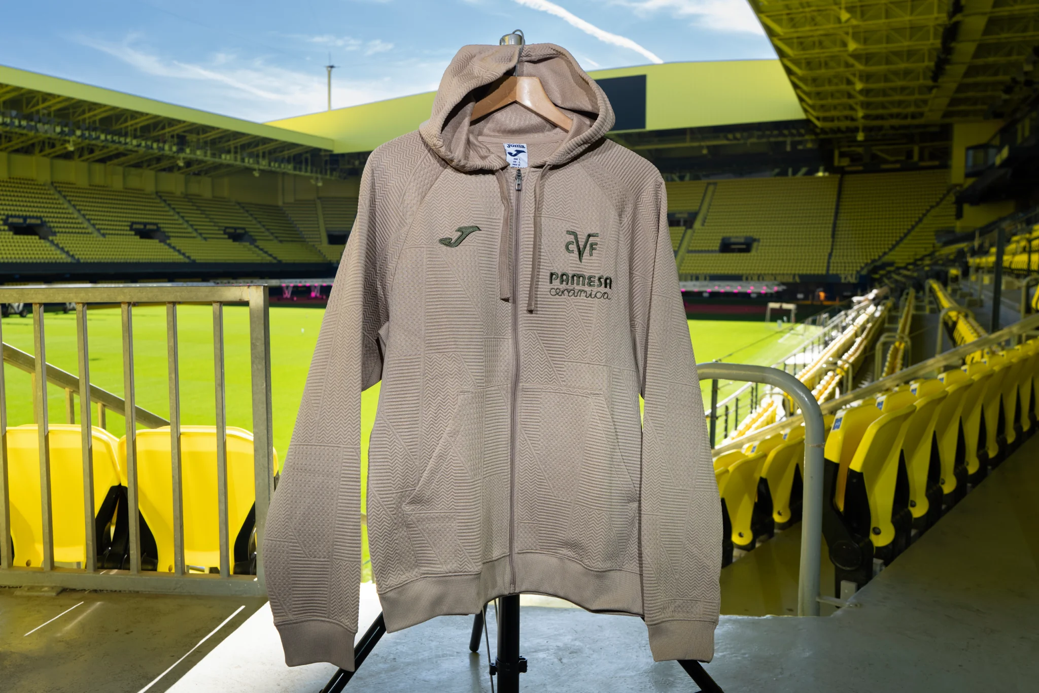 Chaqueta Jugador Paseo 25-26 - Image 4