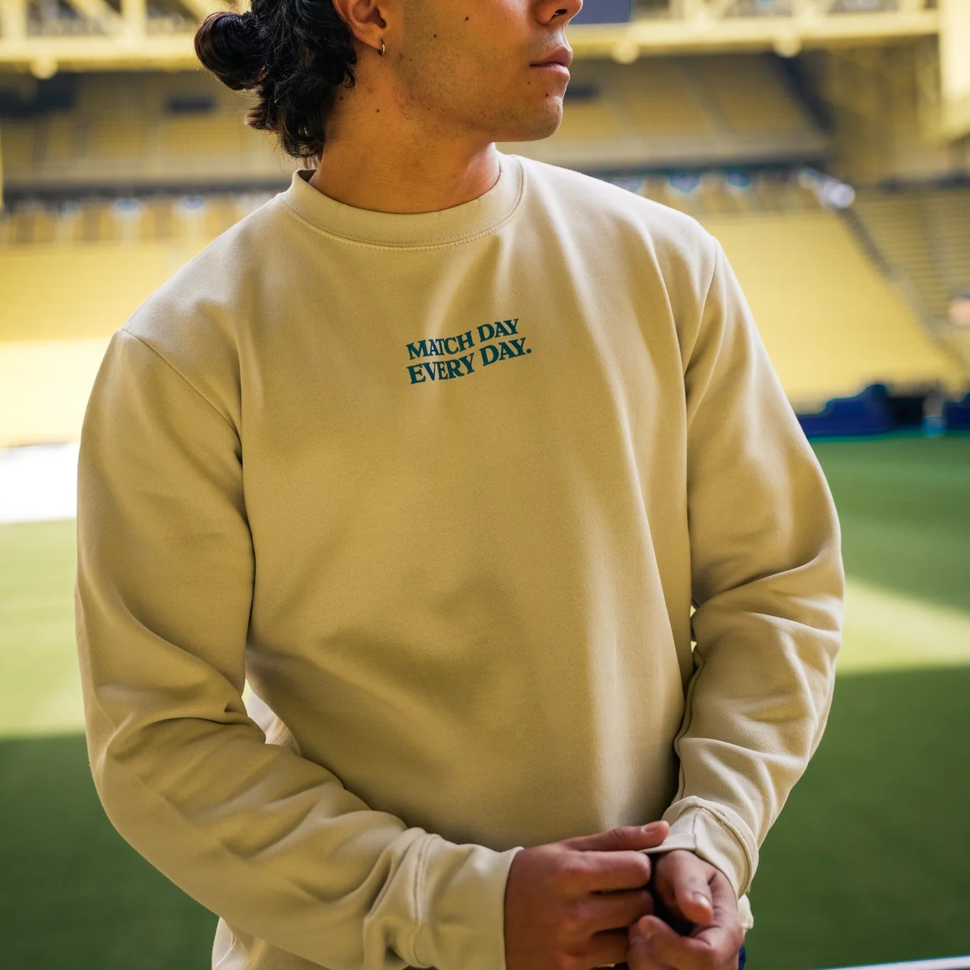 SUDADERA BEIGE MATCH DAY EVERY DAY